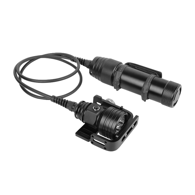 4500LM Tauch-LED-Lampe 200m Un – Underwater Flashlight Bewertung und Preis